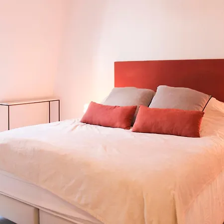Spacious 74 M Near Montmartre Διαμέρισμα