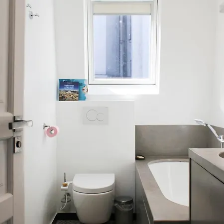 Spacious 74 M Near Montmartre Διαμέρισμα Παρίσι